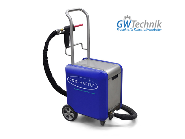 Dry Ice Cleaning in Plastic Industry by GWT