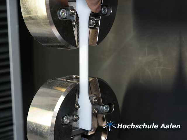Tensile test in Plastic Industry by Hochschule Aalen